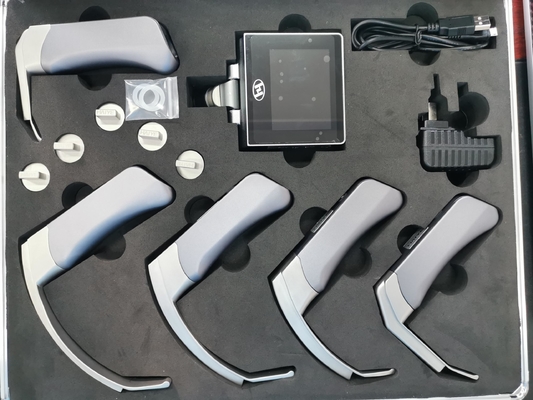 প্রাপ্তবয়স্কদের এনেস্থেশিয়ার জন্য 32GB USB ইনপুট মেডিকেল সার্জিক্যাল পোর্টেবল ল্যারিঙ্গোস্কোপ 12v এয়ারওয়ে ইনটিউবেশন